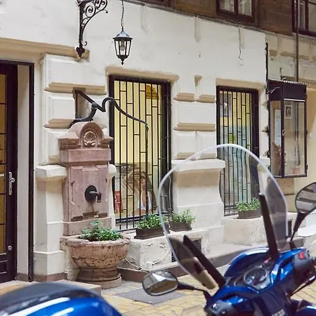 Central City Apartman *