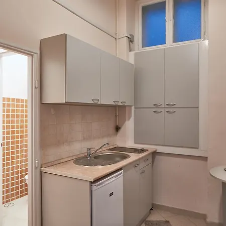 Central City Apartman *
